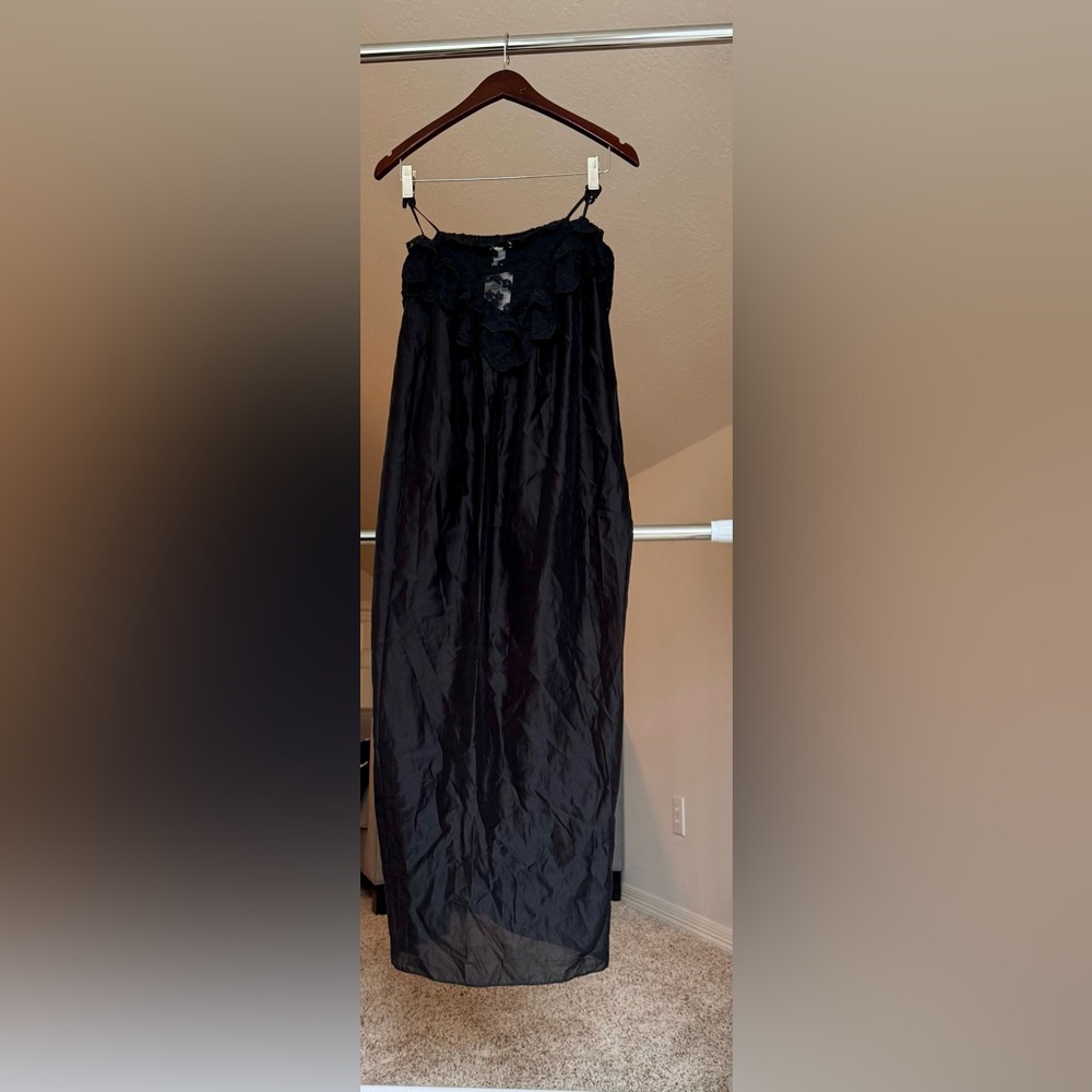 H&M Black Maxi Skirt/ Levincino dress with black lace, size M - Picture 4 of 13